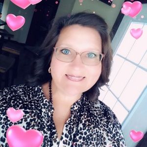 Meet your Posher, Renee